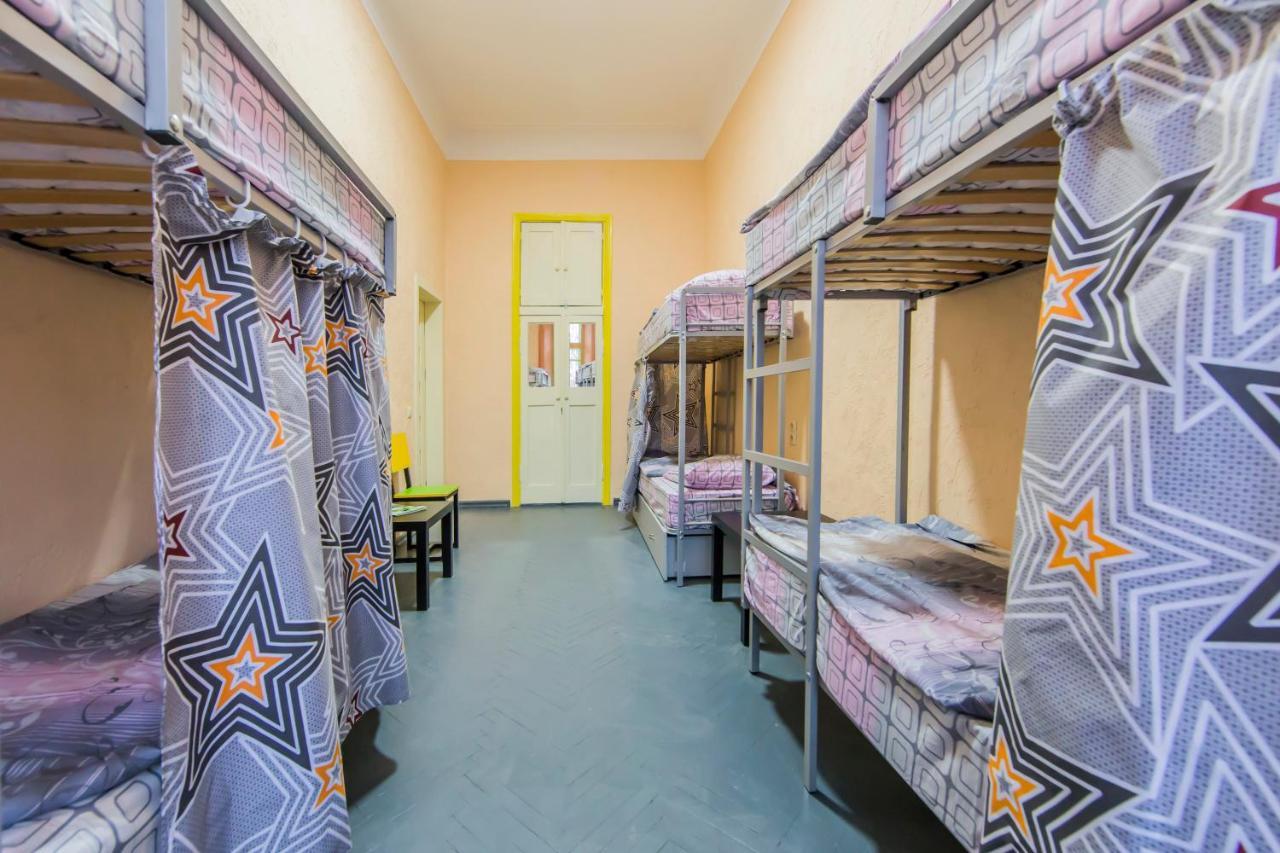 Vorobey Hostel Киев Экстерьер фото
